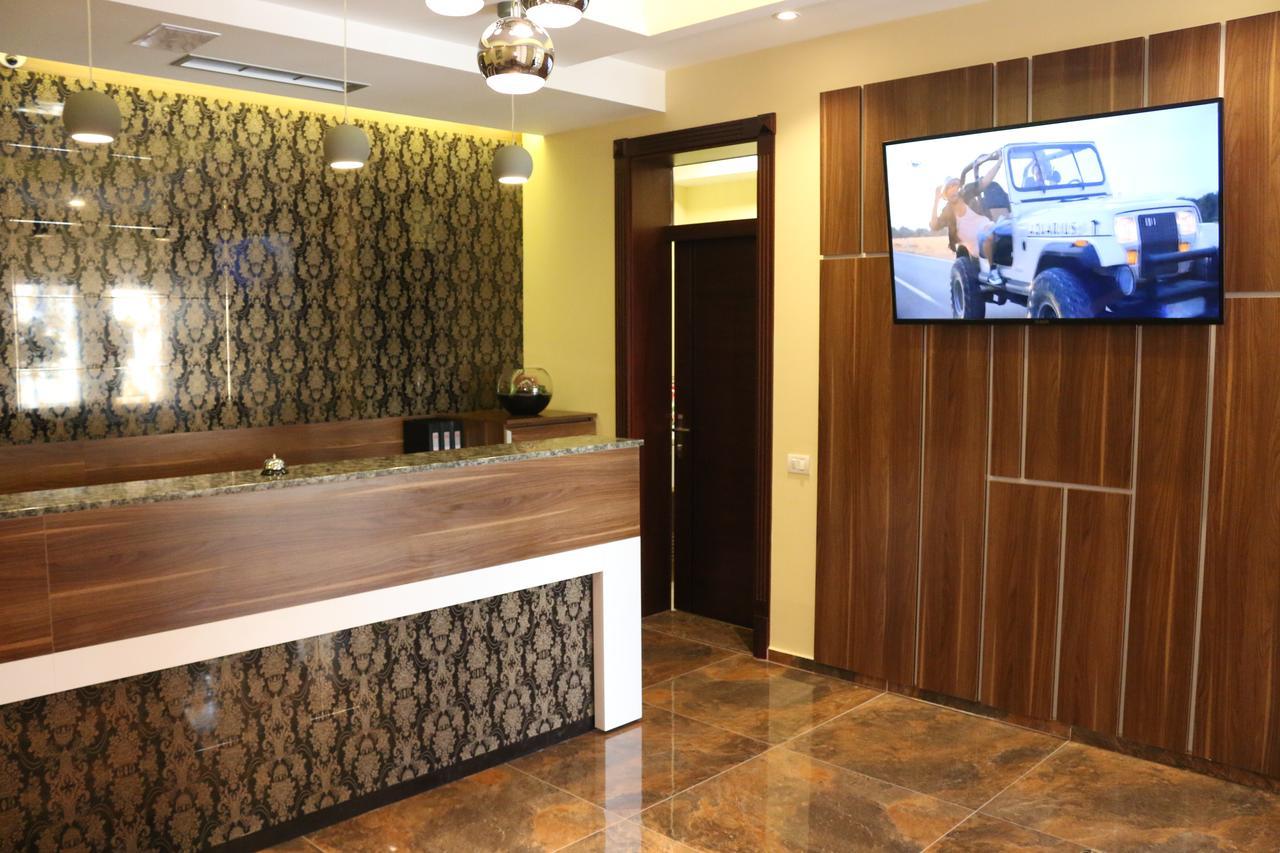 Hotel Admiral Prizren Ngoại thất bức ảnh