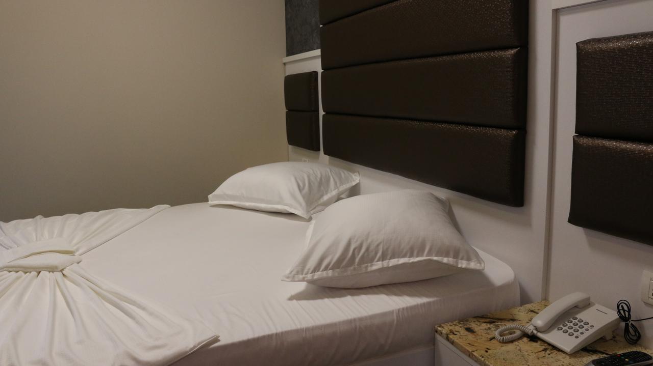 Hotel Admiral Prizren Ngoại thất bức ảnh